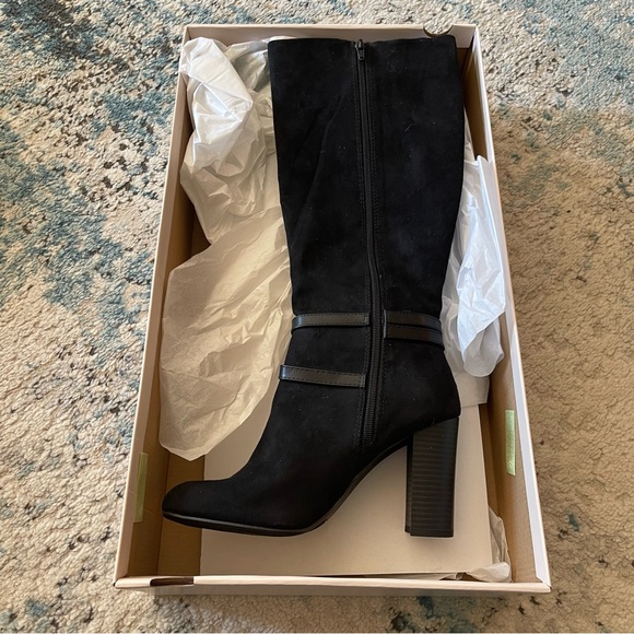 Lauren Conrad Haworthia Tall Boots - Picture 4 of 12